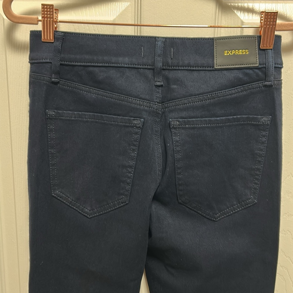 🔥 NWT 🚨 Express Mid Rise Skyscraper Jeans - Picture 6 of 6